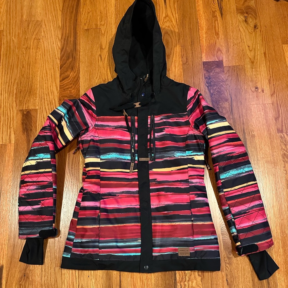 O’Neill ski and snowboarding jacket, multi color. Sz S women’s. Very good cond